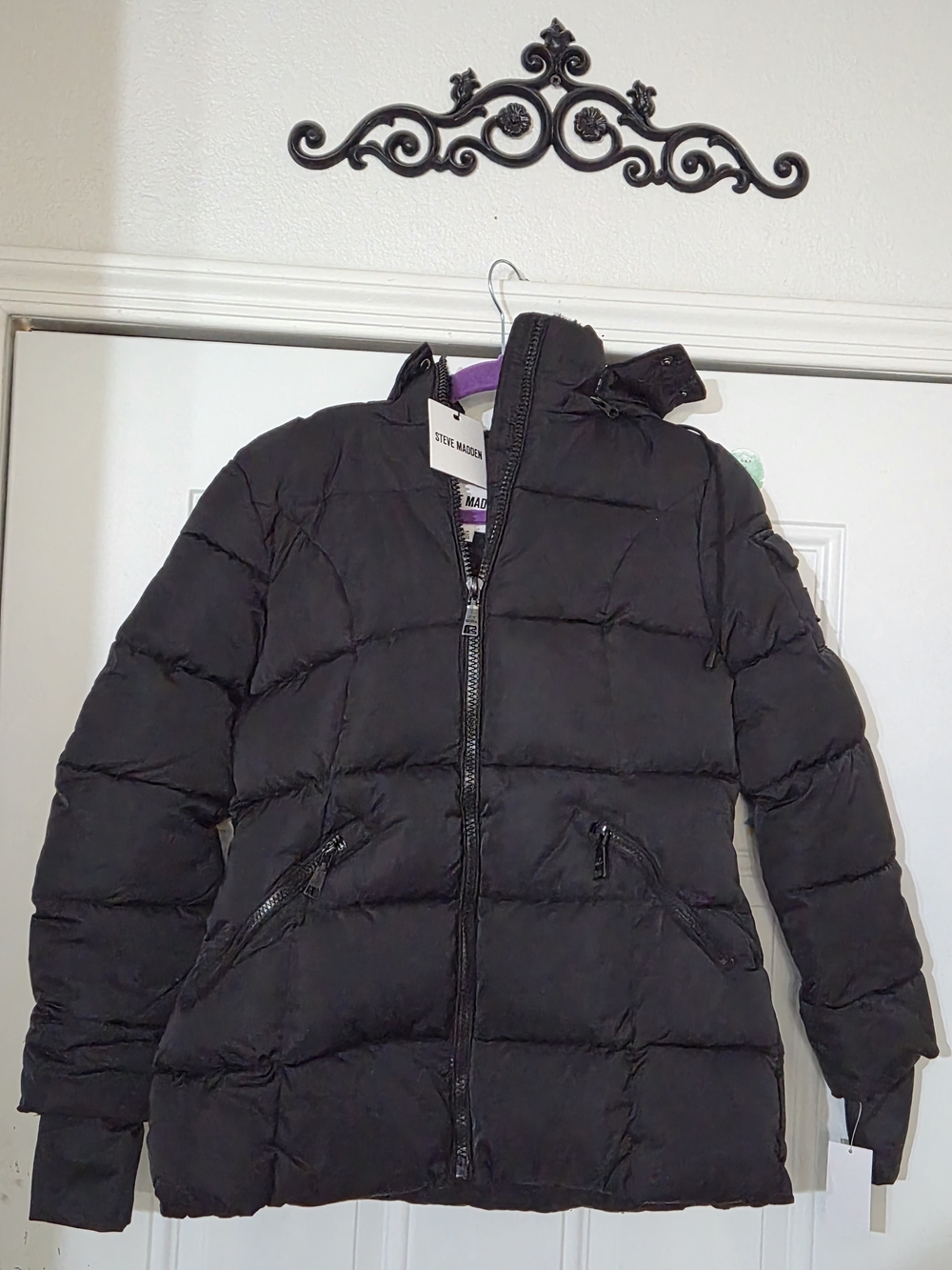 Steve Madden Women’s Black Puffer Jacket